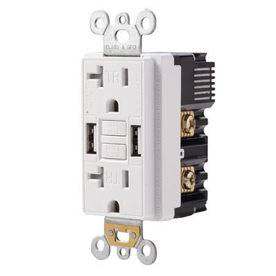 20A GFCI Receptacle Tamper Resistant With 5V 2.4A USB